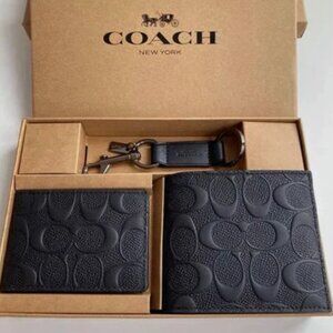 NIB. Authentic. COACH Embossed Black Leather Signature Men's 3-in-1 Wallet